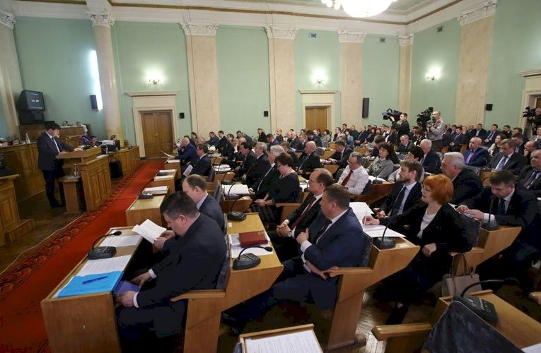 Депутаты Госсобрания Мордовии одобрили поправки к Конституции РФ