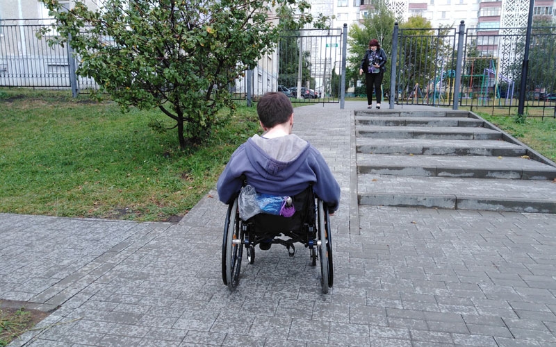 "Я - российский инвалид, значит, я в танке!": легко ли жить в Саранске человеку с ограниченными возможностями