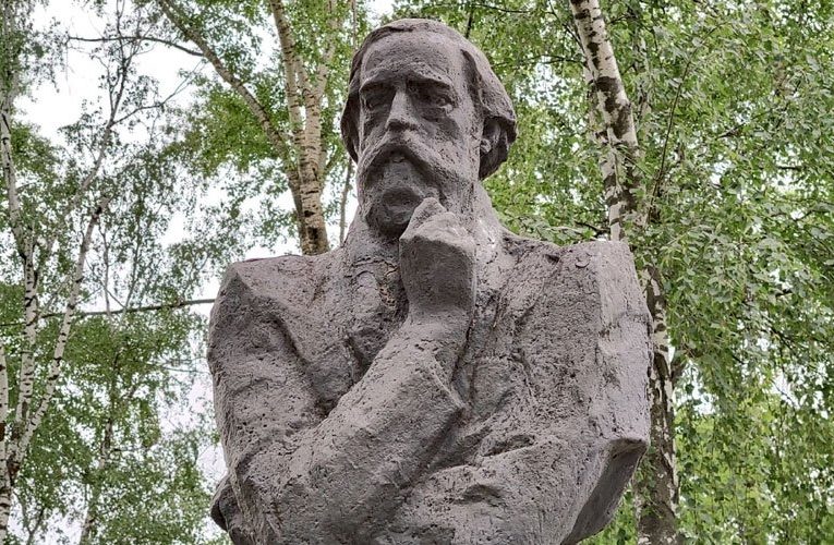 В Мордовии может быть воссоздана старинная усадьба писателя Николая Огарева