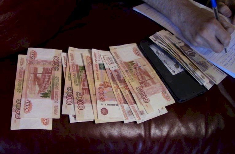 Житель Мордовии перевел мошенникам больше 600 тысяч рублей, защищая свои деньги